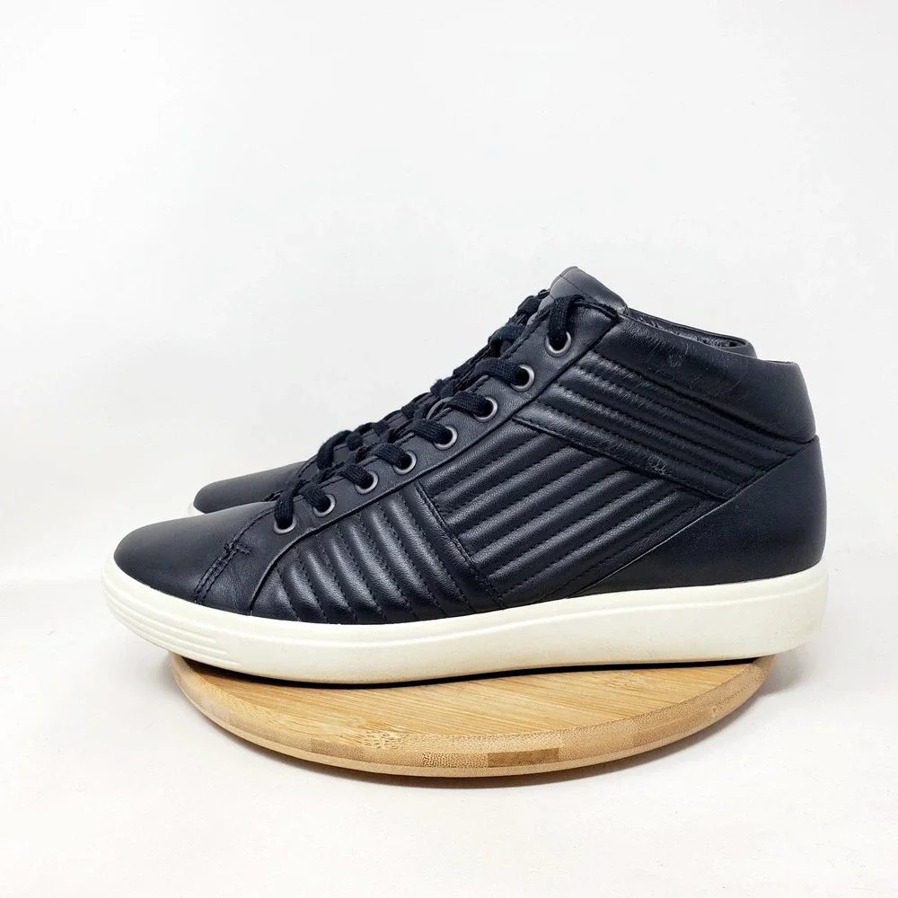 ECCO Soft 7 Sneaker Womens 41 Black Leather High Top Quilted Comfort Shoes